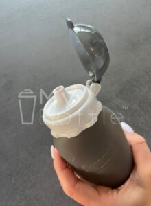 Silikónová fľaša Squeasy Gear sivá 480 ml – Obrázok 5